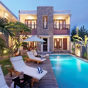 U Tube 3*, Uluwatu Indonesien